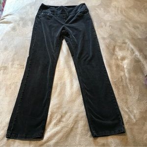 Reitmans petites black corduroy jeans Size 6P